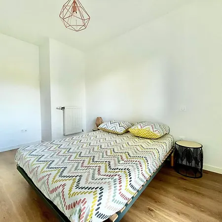 Superbe Exterieur, 2 Chambres, Parking Apartment La Rochelle (Charente-Maritime)